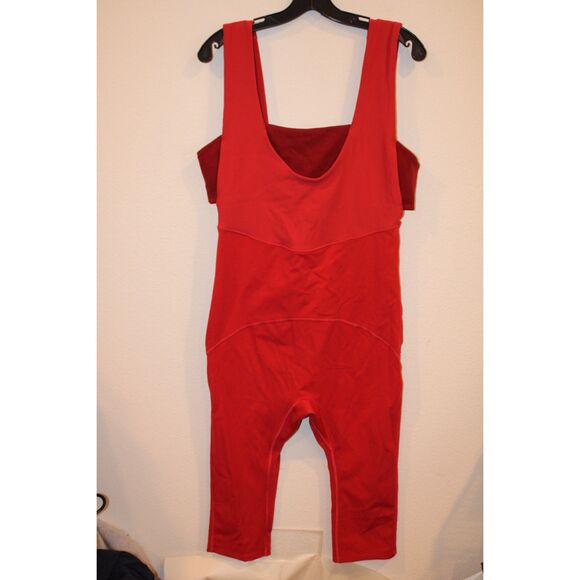 Free People Movement red burgundy cropped workout jumpsuit xlarge - Picture 3 of 11